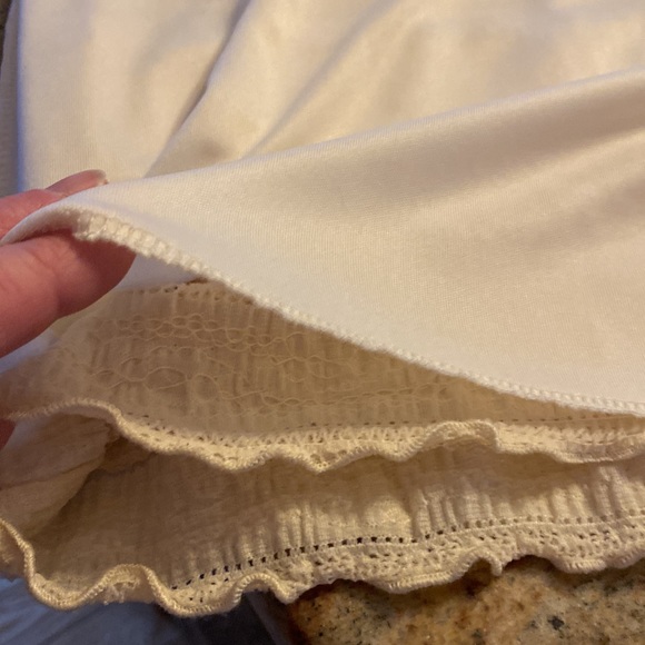 EUC/ BEBE beautiful fully lined off white with gold stitching dress. - Picture 8 of 12